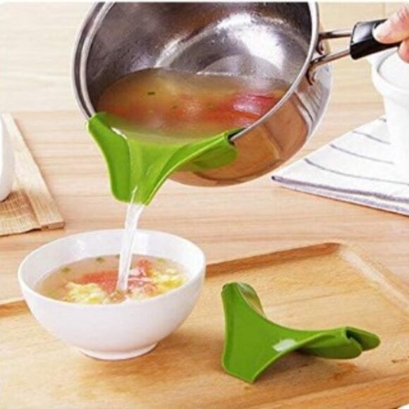 POUR SPOUTS SLIP-ON SILICONE 2 PACK - Picture 1 of 4